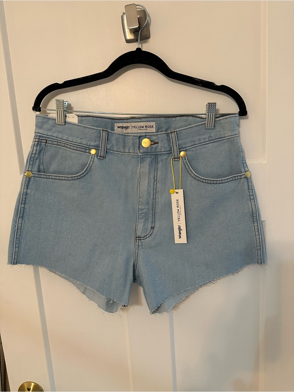 Wrangler x Yellow Rose Light Blue Denim Cutoff Shorts brand new with tags